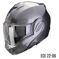 Foto: EXO-TECH EVO PRO SOLID Systeemhelm